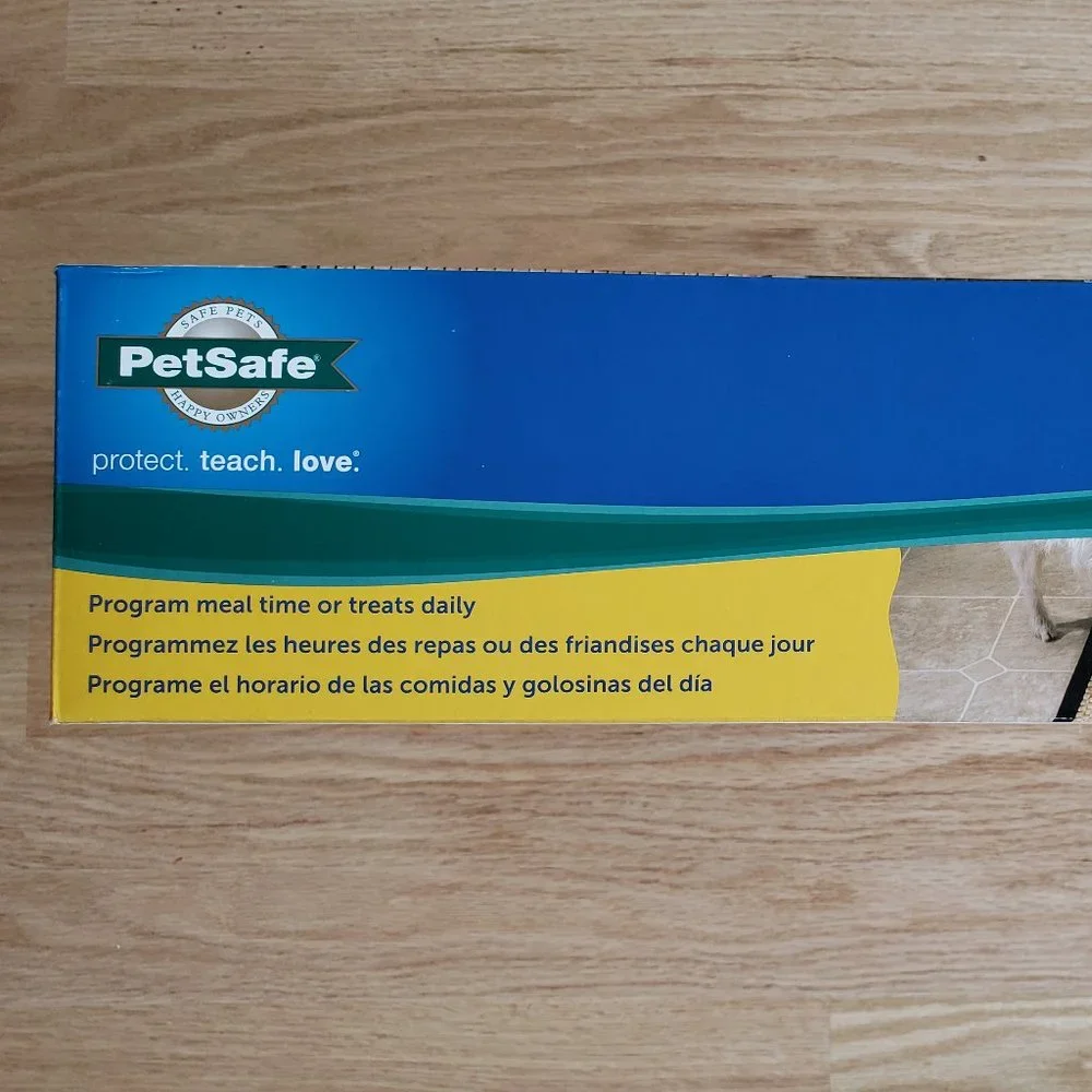 PetSafe 5 Meal Programmable Pet Food Dispenser, Automatic Dog and Cat Feeder
